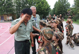 河南軍事夏令營(yíng)有哪些服務(wù)保障？