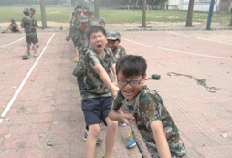 河南軍事夏令營孩子暑期的第一選擇