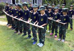 承傳特種部隊采用全封閉式軍事化管理模式