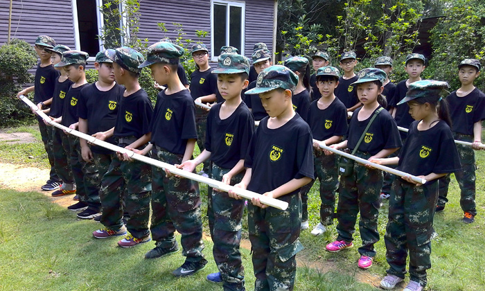 承傳特種部隊采用全封閉式軍事化管理模式
