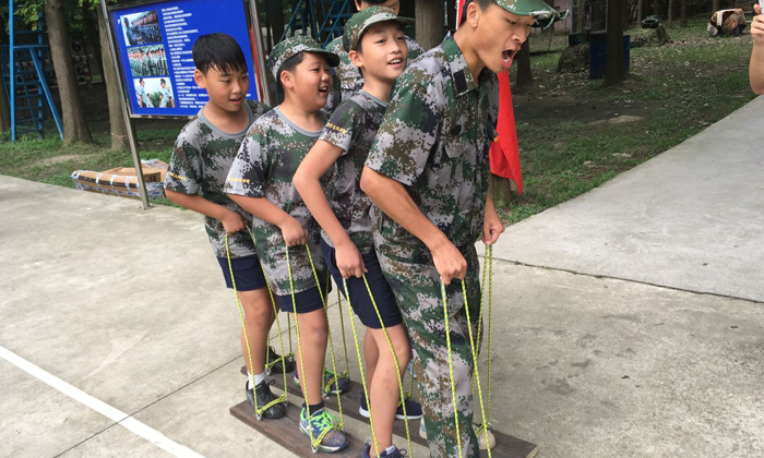 黃埔軍旅特訓(xùn)營提升孩子的素質(zhì)與潛能
