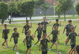 2017廣州黃埔軍事夏令營孩子暑假活動首選