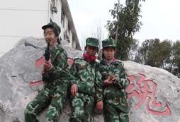 軍中紅花