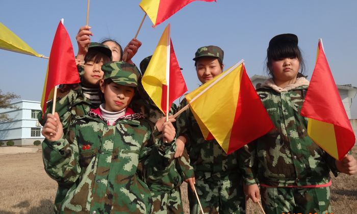 誰(shuí)說(shuō)軍隊(duì)是男孩子的戰(zhàn)場(chǎng)