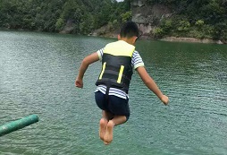 南京華司特戶外夏令營增強孩子人際交往能力