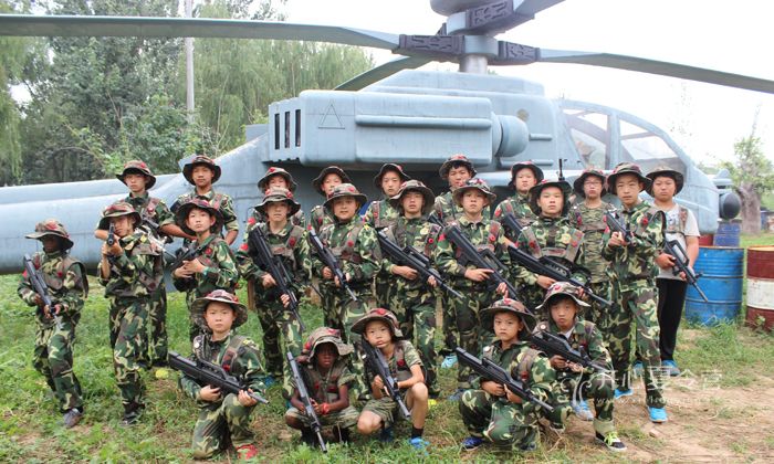 安徽地區(qū)軍事夏令營(yíng)