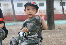 這個假期參加淮北小學(xué)生軍事夏令營收獲滿滿