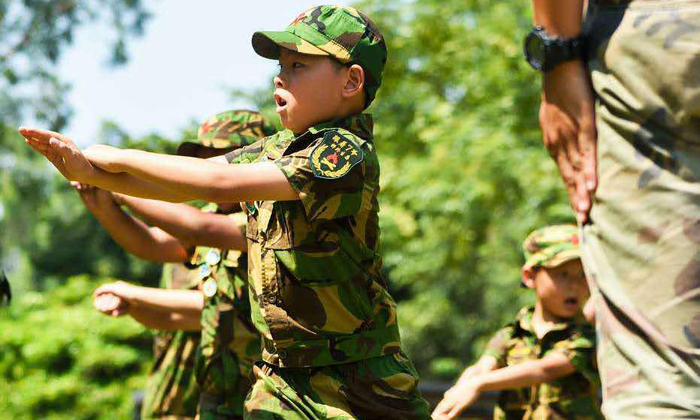 參加華南軍事夏令營(yíng)的常見(jiàn)問(wèn)題.jpg