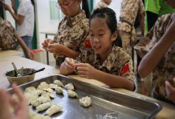  華南地區(qū)軍事夏令營是如何保障孩子人身安全