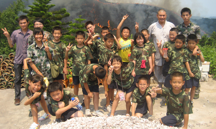華南參加青少年軍事夏令營(yíng)的收獲.jpg