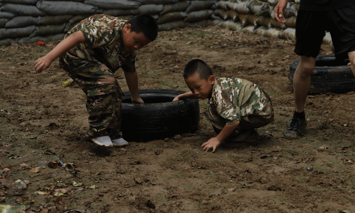 黃山軍事夏令營.gif