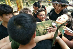 華中地區(qū)夏令營增強孩子生活中的危機意識