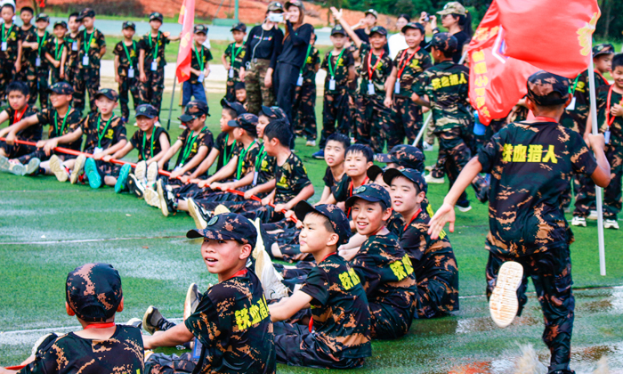 湖北軍事夏令營價(jià)格多少 
