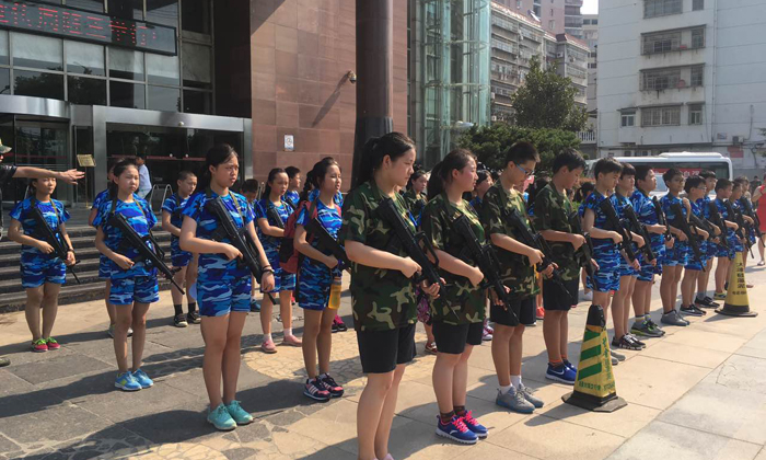 武漢西點(diǎn)獵人軍事1-7.jpg