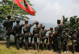 惠州軍旅夏令營帶孩子走進軍事世界！