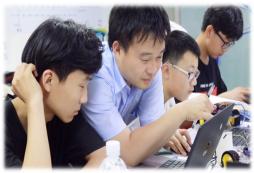 惠州科技夏令營帶你深入“創(chuàng)客世界”