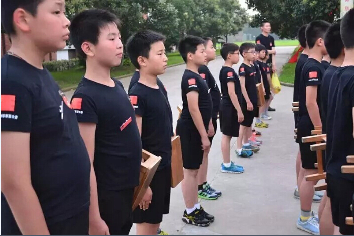 湖南軍事夏令營中有外教嗎？