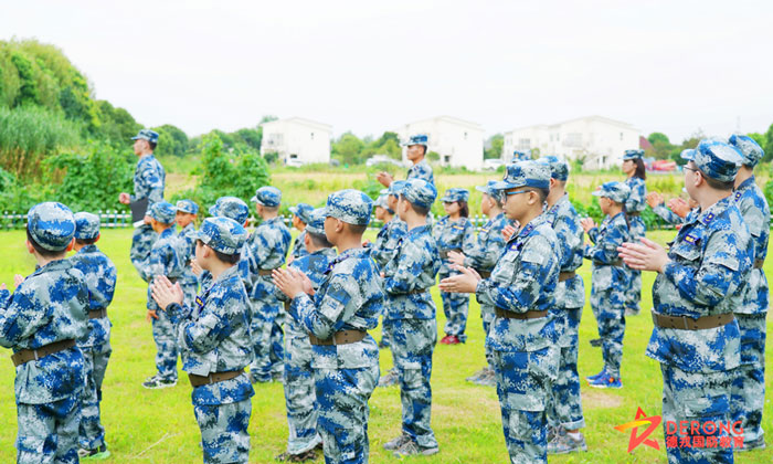 29-700.jpg