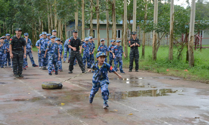 湖南軍事夏令營(yíng)課程內(nèi)容有哪些？.jpg