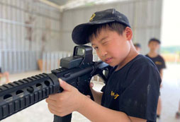 暑期湖南軍訓(xùn)夏令營(yíng)基地在哪里