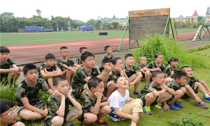 為什么要讓孩子參加湖南青少年夏令營？.jpg
