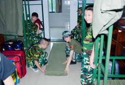 參加湖南夏令營(yíng)讓嘹亮軍歌成為暑假最美的旋律
