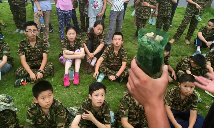 參加湖南青少年軍事夏令營見證孩子成長