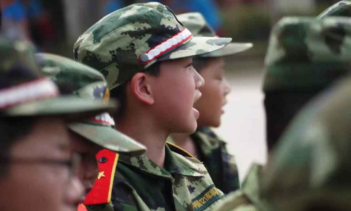 參加湖南軍訓夏令營讓孩子做情緒的主導者