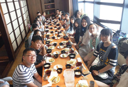 高端、優(yōu)美的日本美食