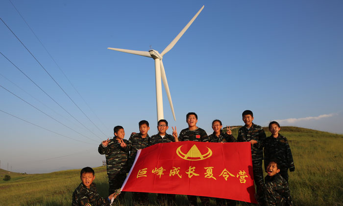 營(yíng)員合照1