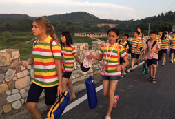 暑期參加建德軍事夏令營可以中途去看望孩子嗎？