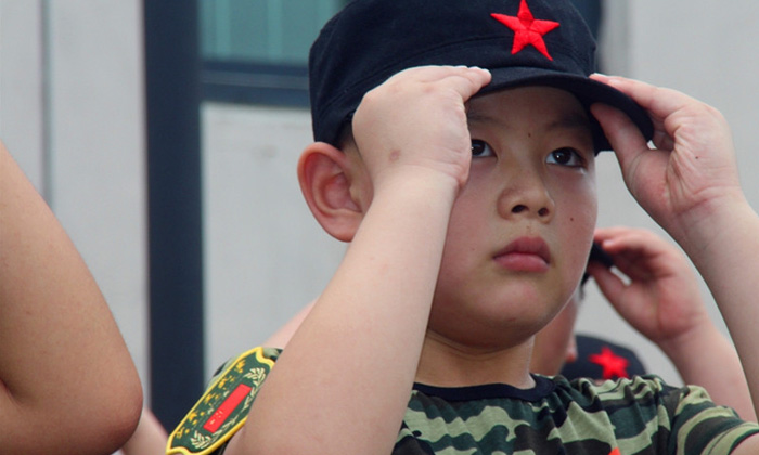 江蘇軍旅減肥夏令營(yíng)