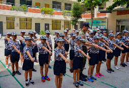 江蘇軍事夏令營(yíng)哪里有
