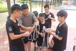 江西的瑞金周邊哪個(gè)軍旅夏令營(yíng)好