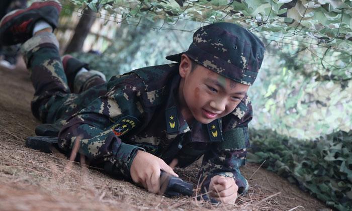 濟(jì)南少兒軍事夏令營(yíng)哪里好？