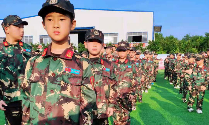 景德鎮(zhèn)7天軍事夏令營多少錢.jpg