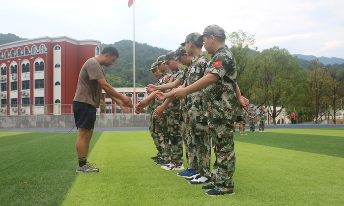 景德鎮(zhèn)軍事夏令營(yíng)報(bào)名條件有哪些