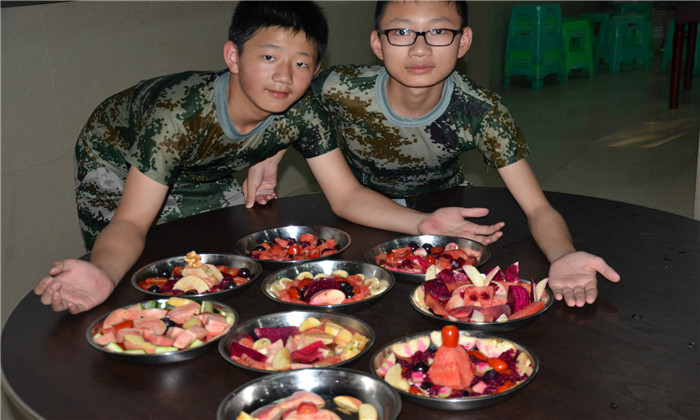 如何選擇景德鎮(zhèn)軍事夏令營(yíng)活動(dòng)？