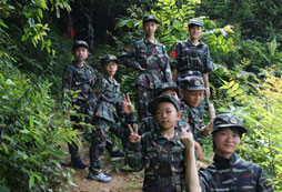 景德鎮(zhèn)青少年夏令營(yíng)活動(dòng)塑造軍人形象