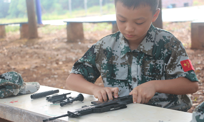 景德鎮(zhèn)軍事夏令營.gif