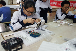 青少年參加無人機(jī)夏令營的收獲