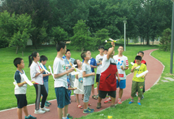 無(wú)人機(jī)夏令營(yíng)給喜愛(ài)科技孩子們一個(gè)創(chuàng)新經(jīng)歷