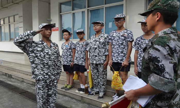 文明小兵頒獎(jiǎng)儀式