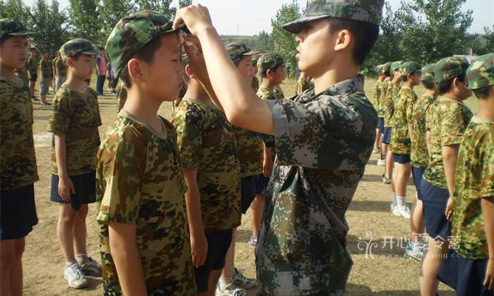 如何成為一個正規(guī)的軍人？