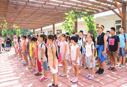 入營(yíng)合照