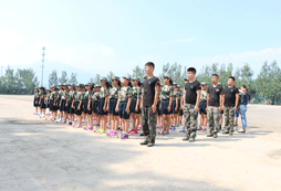 軍事將帥夏令營為孩子打造良好環(huán)境！