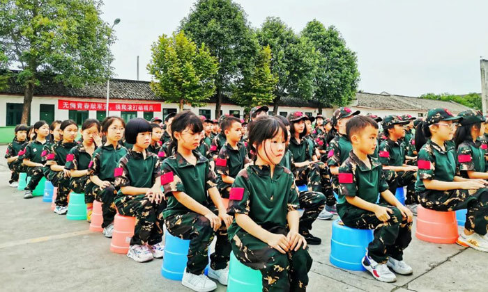 好的軍旅體驗(yàn)夏令營(yíng)有哪些