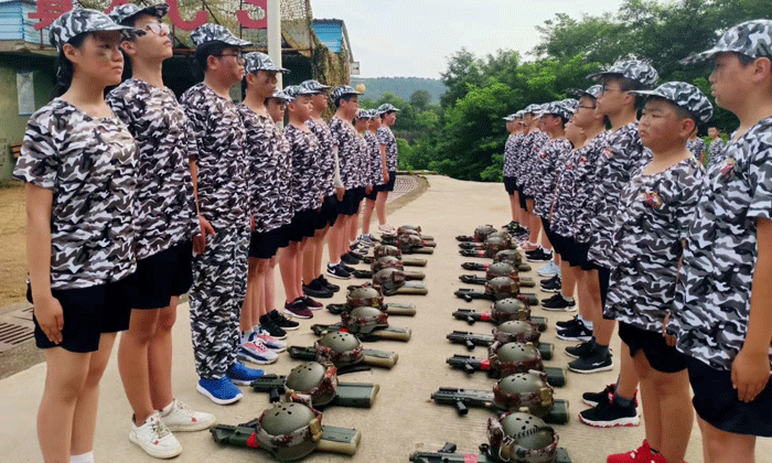 國內(nèi)軍事夏令營排名
