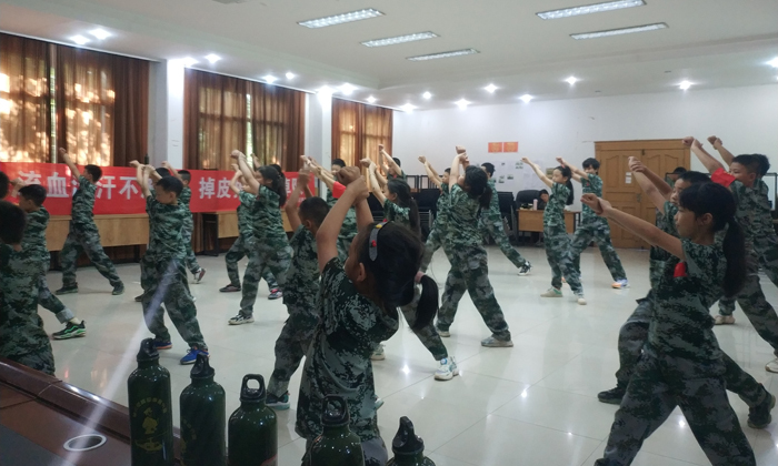 軍事夏令營在哪里報名