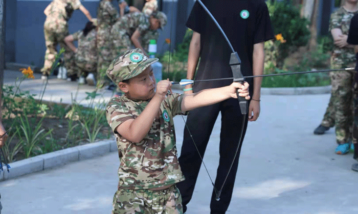小學生軍事夏令營多少錢